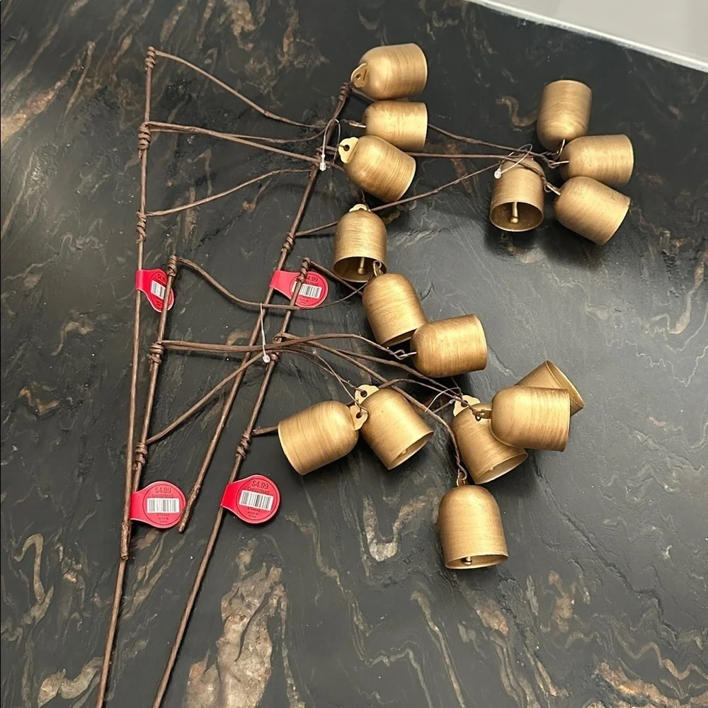 Hobby Lobby Gold Noah Bell Pick Set of 4 Picks NWT